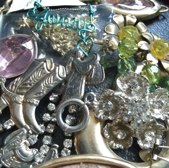 💖💗GLAMOROUS!/ MIX JEWLERY LOT,8💝🤩 - Picture 5 of 8